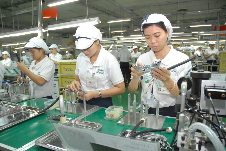 Lĩnh vực công nghiệp chế biến, chế tạo dẫn đầu, với tổng vốn đầu tư đạt gần 9,9 tỷ USD.