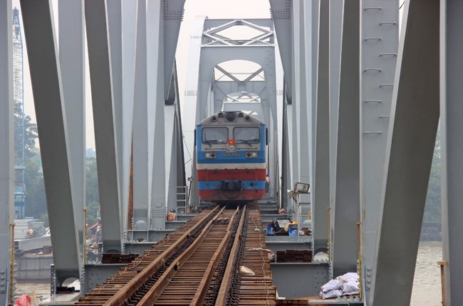 Làm rõ nhiều nội dung về dự án đường sắt tốc độ cao Bắc-Nam.