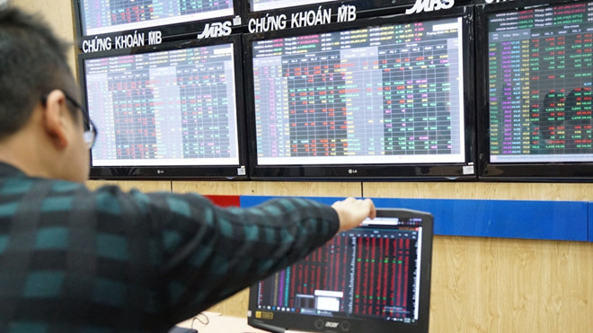 Kỳ vọng chỉ số VN-Index chạm ngưỡng 1.040 điểm trong tháng 11.