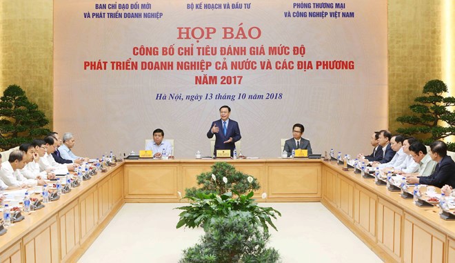 Quang cảnh buổi họp báo.