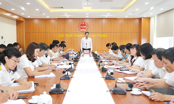 Toàn cảnh cuộc họp.