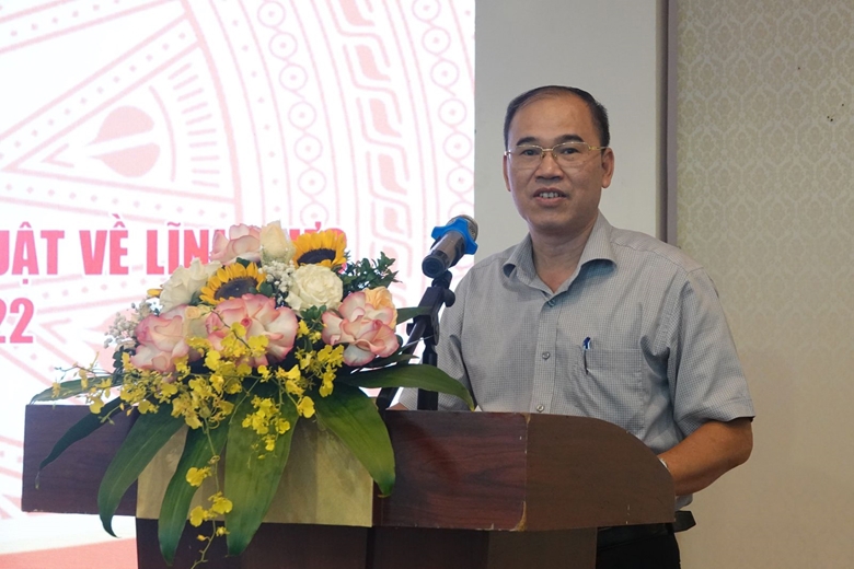 Ông Phạm Văn Đức - Phó Cục trưởng Cục TCDN phát biểu tại Hội nghị .