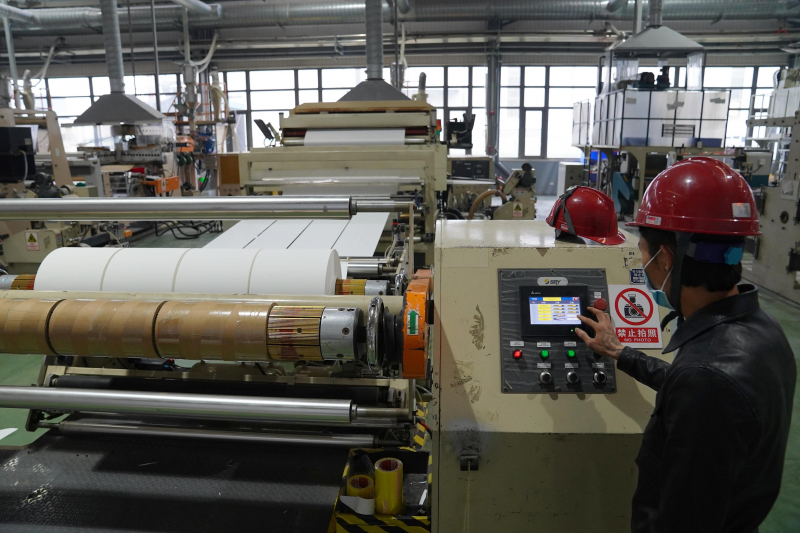 Hiện cả nước mới c&oacute; 5.000 doanh nghiệp hoạt động trong lĩnh vựcc&ocirc;ng nghiệp hỗ trợ. Ảnh: Quang Kh&aacute;nh