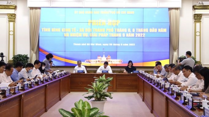Quang cảnh cuộc họp.