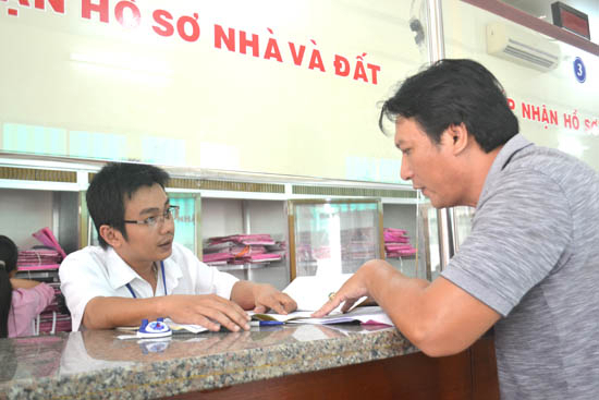 Nhiều nhà đầu tư đã nản lòng trước những quy định chồng chéo của hệ thống pháp luật liên quan đến đất đai.