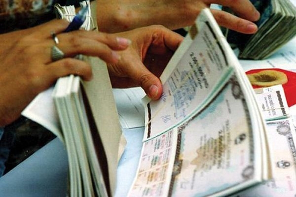 Lãi suất trái phiếu dài hạn giảm tại Đông Nam Á mới nổi. Ảnh: ADB