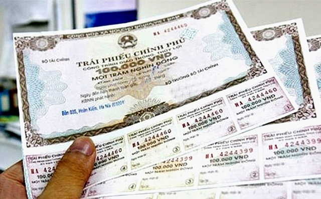 Huy động trái phiếu chính phủ.