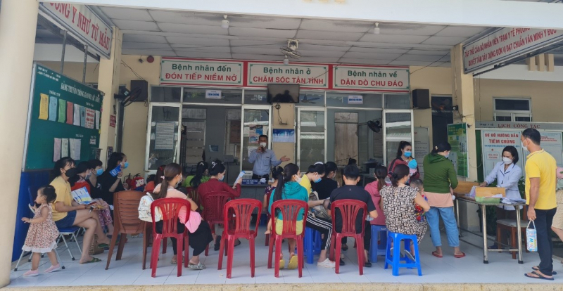 Tuyên truyền và mở rộng điểm thu tại Trạm y tế phường Hiệp Bình Phước, TP. Thủ Đức. Nguồn: ITN