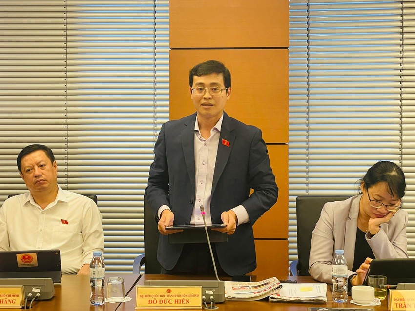 Đại biểu Đỗ Đức Hiển (TP. Hồ Chí Minh).
