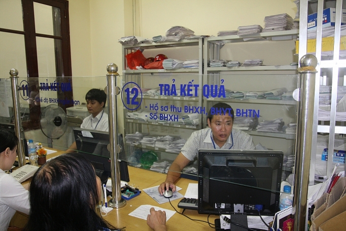 Công tác chi trả ngày càng được cải tiến và đơn giản hóa thủ tục.