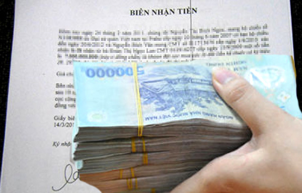 Trong thực tế có nhiều dự án bất động sản chưa đủ điều kiện mở bán theo quy định vẫn nhận đặt cọc giữ chỗ trước khi ký hợp đồng mua bán, đẩy rủi ro về phía khách hàng