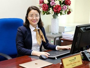 Bà Nguyễn Thị Hồng Vân – Giám đốc Trung tâm quản lý vận hành bán lẻ Vietcombank