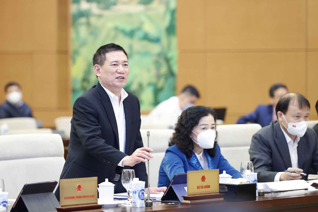 Thông qua Nghị quyết giảm thuế môi trường đối với xăng, dầu, mỡ nhờn - Ảnh 1