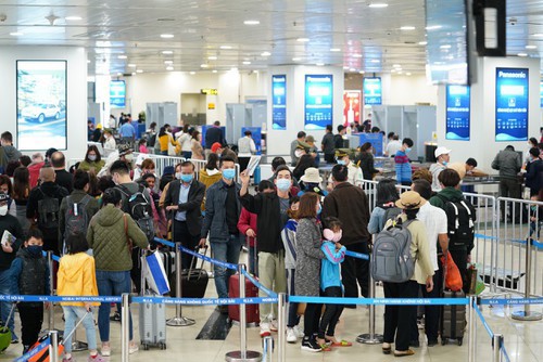 Các doanh nghiệp cần nghiêm túc cập nhật thông tin ngay khi lao động Việt Nam về nước. Nguồn: Internet.