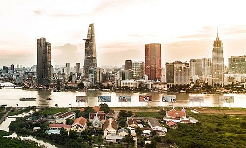 Trong vòng 17 năm qua, giá nhà bình quân tại các quận thuộc khu lõi trung tâm Sài Gòn và Hà Nội đã biến thiên cực mạnh, lần lượt tăng 22-27 lần. Nguồn: Internet