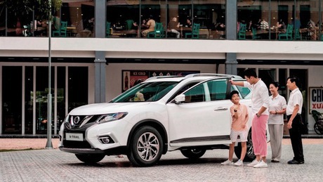 Nissan Việt Nam chính thức áp dụng mức giá bán lẻ đề xuất mới cho các dòng xe Nissan Terra. Nguồn: Internet