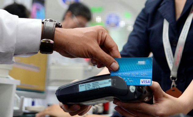 5 năm gần đây, lĩnh vực thương mại điện tử tăng trưởng với tốc độ 25-30% mỗi năm. Nguồn: Internet