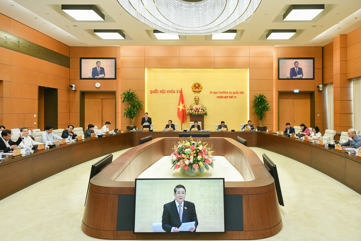 Ủy ban Thường vụ Quốc hội cho ý kiến việc bổ sung dự toán ngân sách trung ương năm 2022 cho các bộ, cơ quan trung ương và địa phương