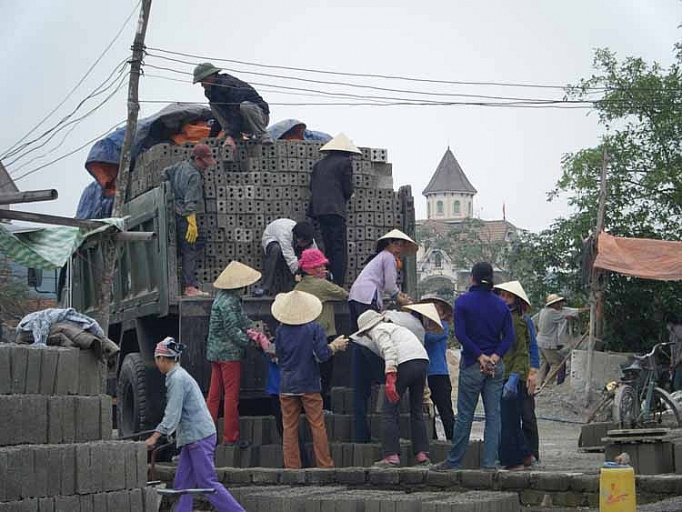 Lao động khu vực phi chính thức mong muốn được tăng mức hỗ trợ tham gia BHXH tự nguyện. Nguồn: congthuong.vn