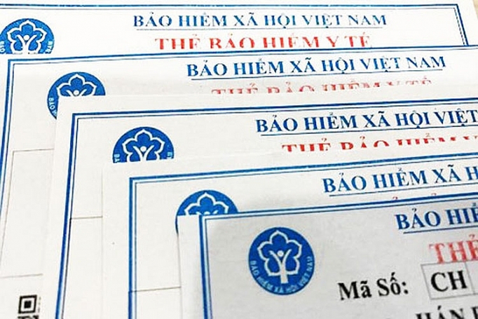 Việc chuyển đổi thẻ bảo hiểm y tế giấy sang điện tử mang lại nhiều lợi ích. Nguồn: Internet.