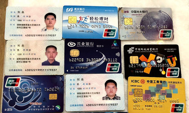 Các đối tượng và tang vật vụ án. Nguồn: cand.com.vn