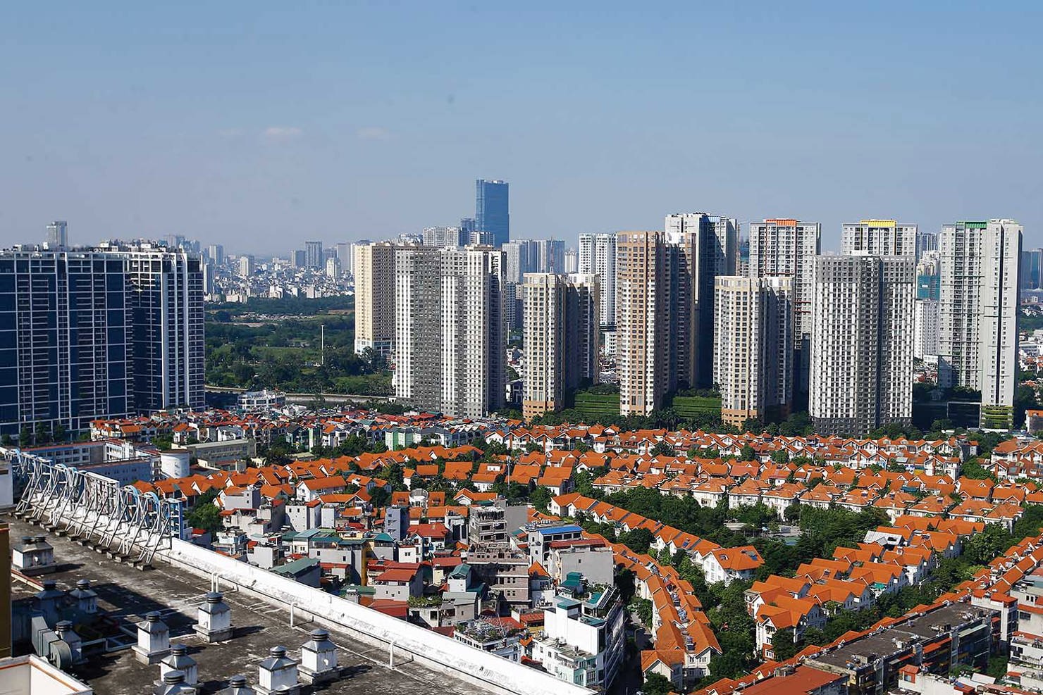 Một làn sóng "thoát hàng" cắt lỗ đang âm thầm lan ra trên thị trường bất động sản thời gian qua.