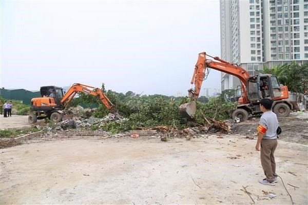 6 tháng đầu năm, Thanh tra Bộ Tài nguyên và Môi trường đã nhận được 1.756 lượt đơn khiếu nại, tố cáo, trong đó có 1.684 đơn thuộc lĩnh vực đất đai, chiếm 95,9%. Nguồn: TTXVN