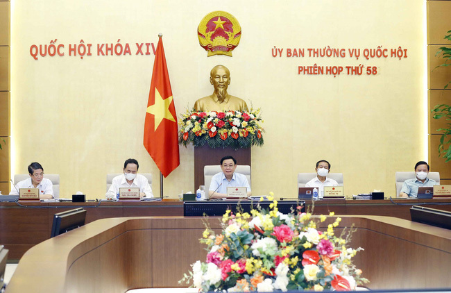Chủ tịch Quốc hội Vương Đình Huệ phát biểu tại phiên họp thứ 58 Ủy ban Thường vụ Quốc hội. Nguồn: quochoi.vn
