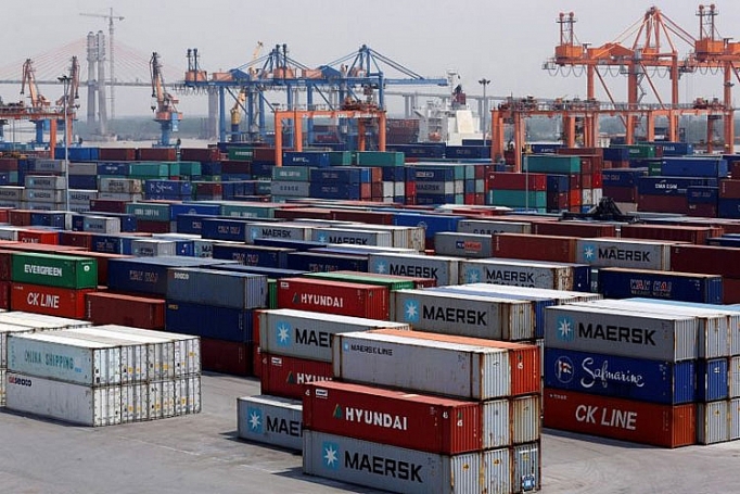 Xuất khẩu của Trung Quốc sang Mỹ giảm 8% xuống 199,4 tỷ USD, xuất khẩu của Mỹ sang Trung Quốc đã giảm 30% xuống còn 58,9 tỷ USD. Nguồn: Internet.