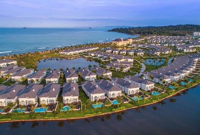 Năm 2019 đánh dấu bước ngoặt lớn của bất động sản nghỉ dưỡng khi đây là thời điểm đồng loạt xuất hiện các "siêu dự án" ven biển. Nguồn: Internet.