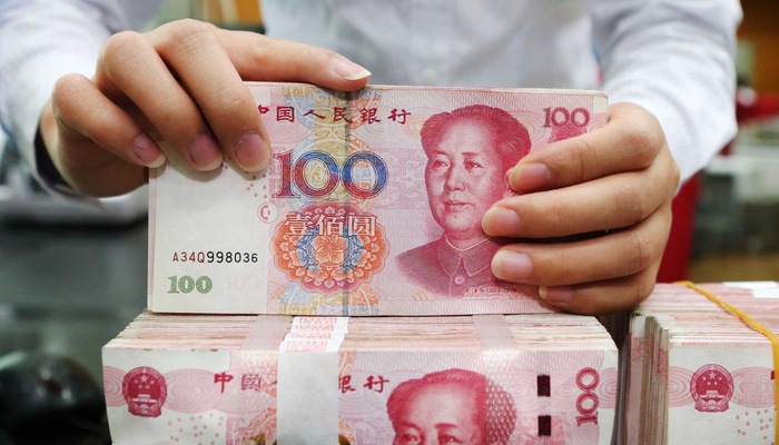 Ngày 5/8, tỷ giá NDT so với đồng USD sụt dưới ngưỡng quan trọng 7 tệ đổi 1 USD, thấp nhất 1 thập kỷ.  Nguồn: CNN.