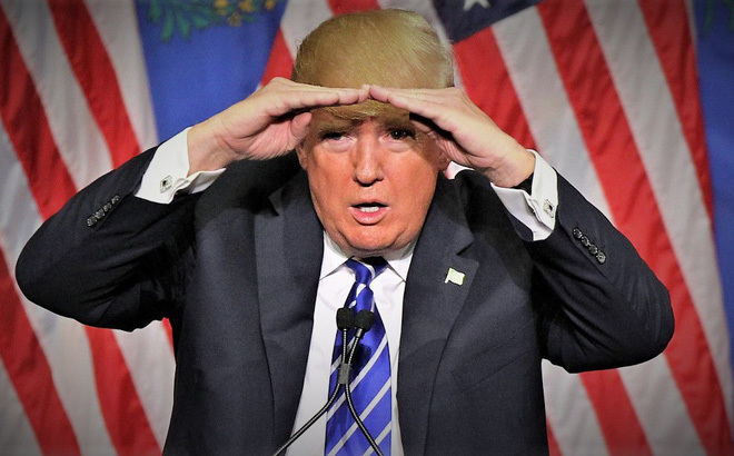 Ông Trump còn chỉ trích Trung Quốc vì áp đặt đợt thuế quan trả đũa mới đối với hàng hóa của Mỹ, mô tả chúng "mang động cơ chính trị".