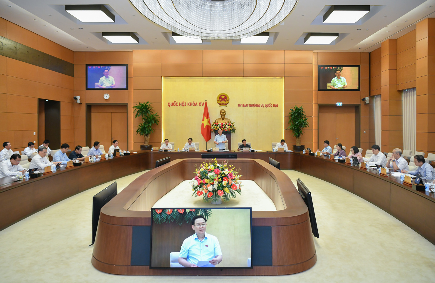 Phiên họp bất thường tháng 8 của Ủy ban Thường vụ Quốc hội.