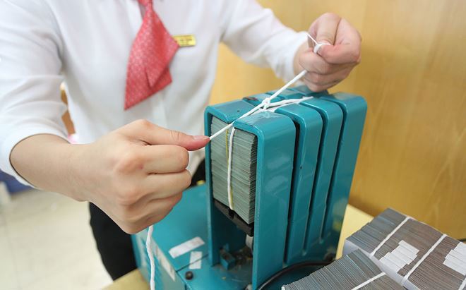 Trên thực tế, thống kê mới nhất của NHNN cho thấy tăng trưởng tín dụng đến hết tháng 7 chỉ đạt 7,46%, mức tăng thấp nhất so với 6 tháng đầu năm.