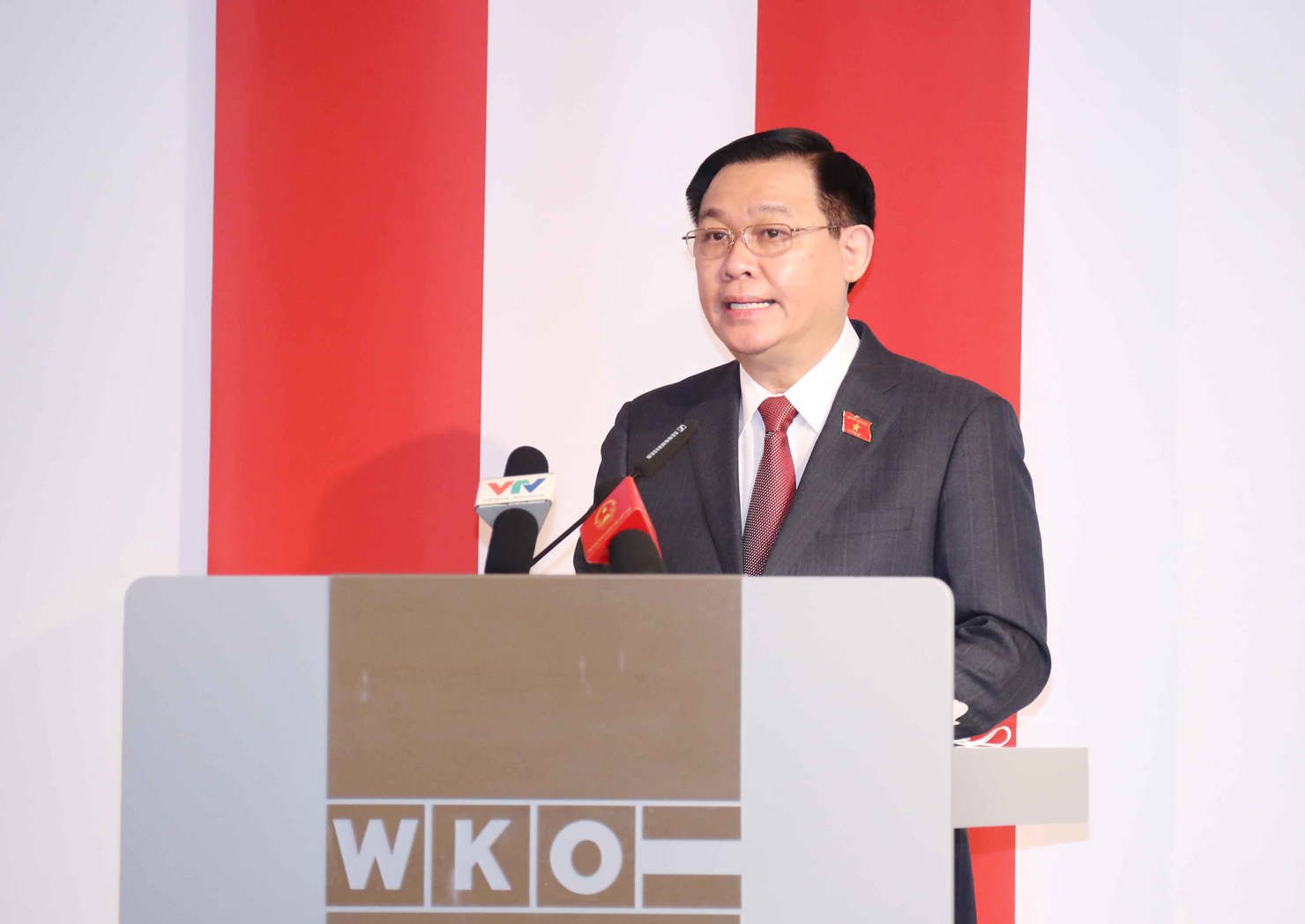 Chủ tịch Quốc hội Vương Đình Huệ phát biểu tại Diễn đàn Doanh nghiệp Việt - Áo. Nguồn: chinhphu.vn