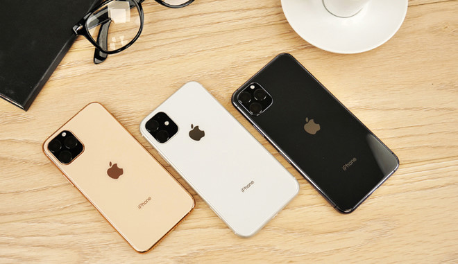 Cửa hàng đã bắt đầu cho khách đặt trước các sản phẩm iPhone mới từ khoảng một tuần nay.