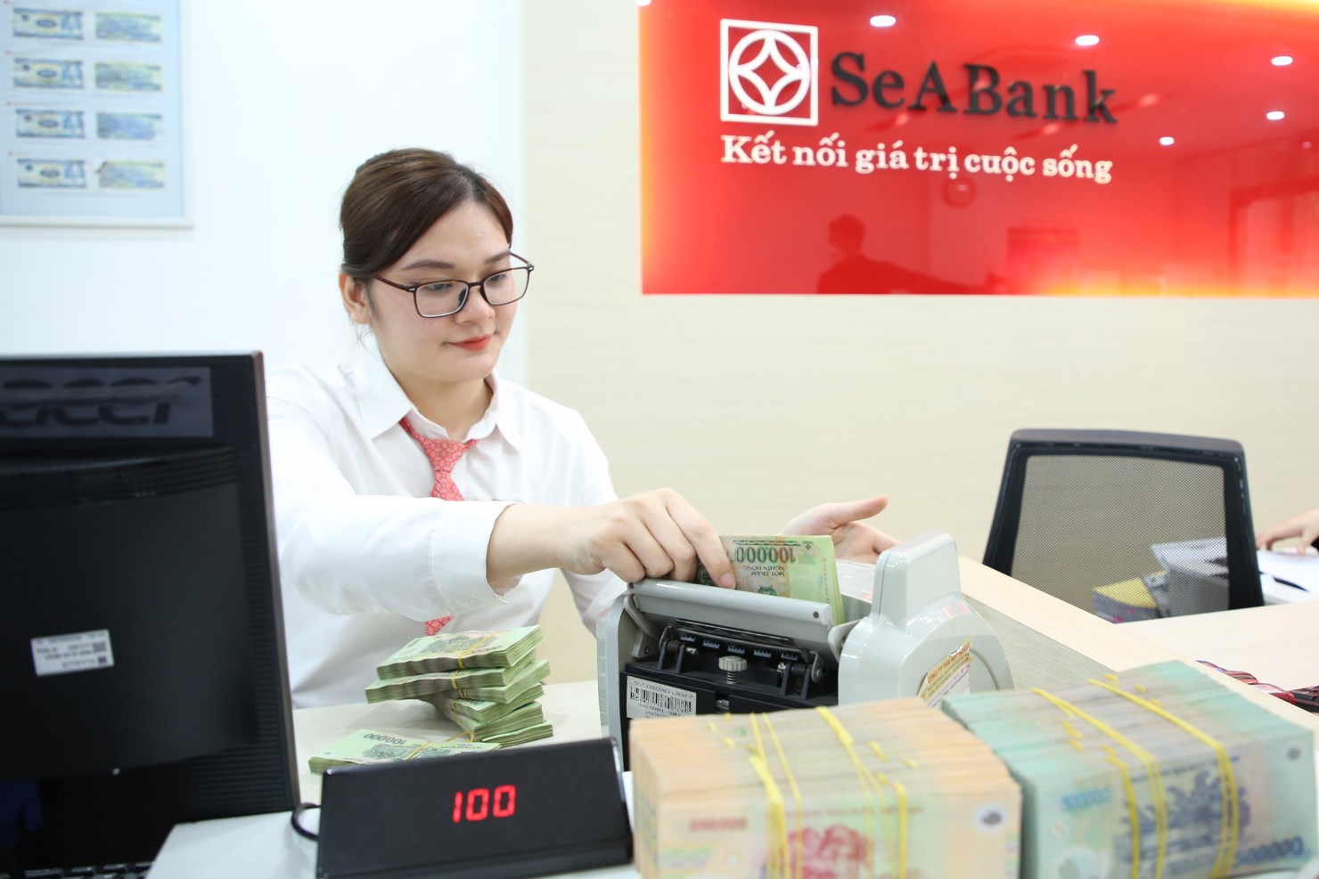 SeABank  được Moody’s công bố nâng mức xếp hạng các đánh giá về Nhà phát hành và tiền gửi dài hạn nội tệ và ngoại tệ của từ B1 lên Ba3