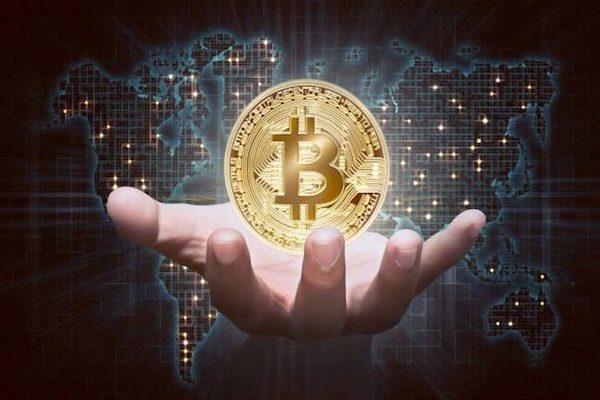 Sàn giao dịch Coinbase đã báo cáo có ít nhất có 6.000 tài khoản đã bị tấn công và tiền trong đó đã bị rút hết. Nguồn: Internet.