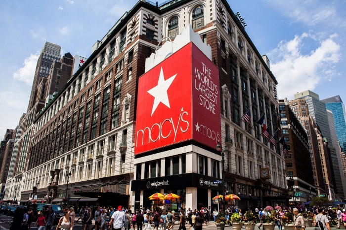 Macy's nêu rõ nói "Không" với các sản phẩm thời trang lông thú. Nguồn: Getty Images.