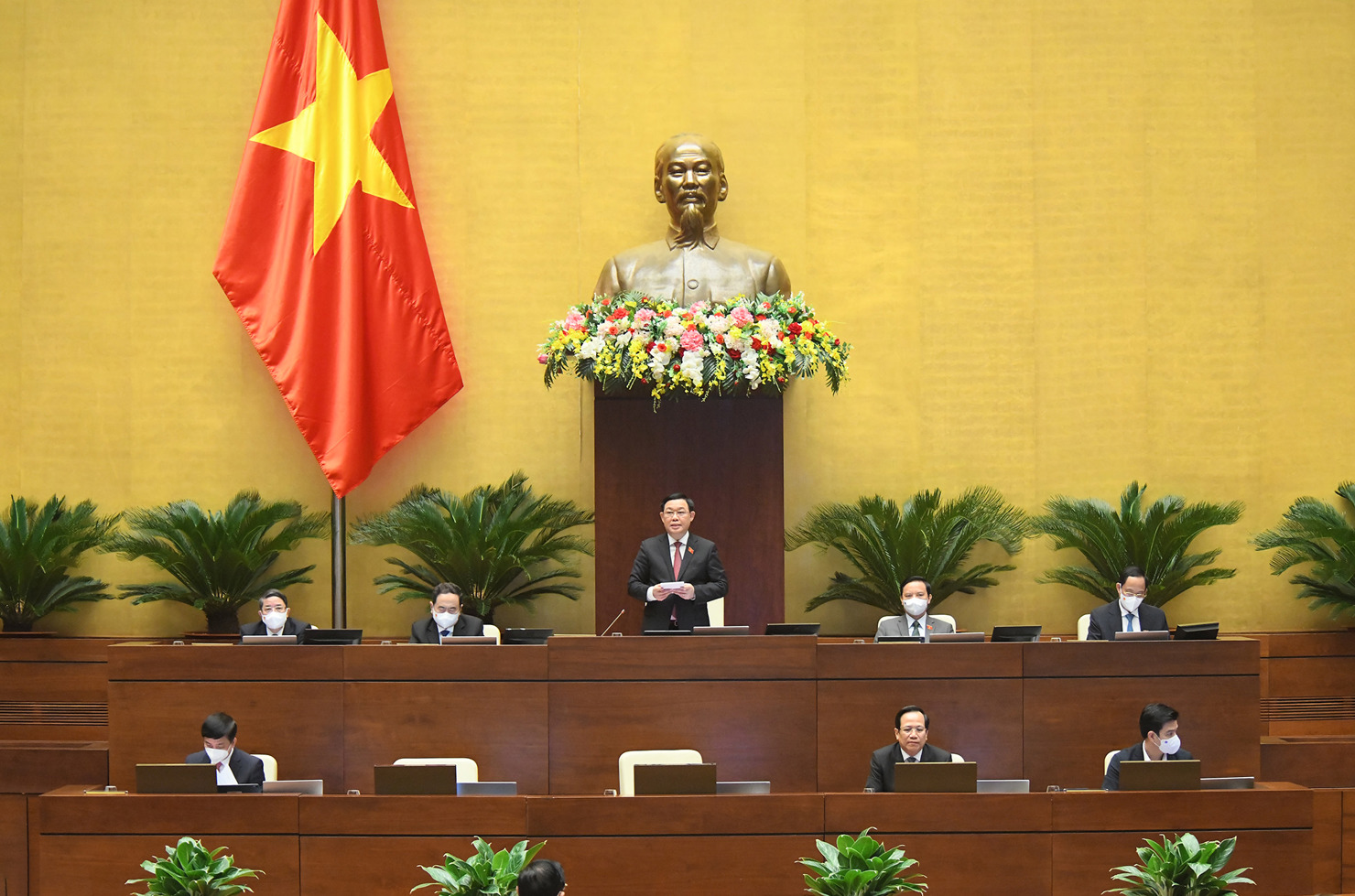 Chủ tịch Quốc hội Vương Đình Huệ phát biểu kết thúc chất vấn nhóm vấn đề thứ hai thuộc lĩnh vực lao động, thương binh và xã hội