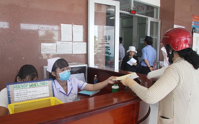 BHXH Việt Nam yêu cầu cần có ngay các giải pháp cung ứng đủ, kịp thời thuốc điều trị cho người bệnh BHYT.