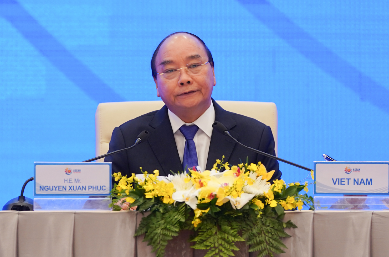 Thủ tướng Nguyễn Xuân Phúc gửi lời cảm ơn lãnh đạo các nước ASEAN, các nước đối tác, Tổng Thư ký ASEAN nhân dịp Hiệp định RCEP được ký kết. Nguồn: baochinhphu.vn