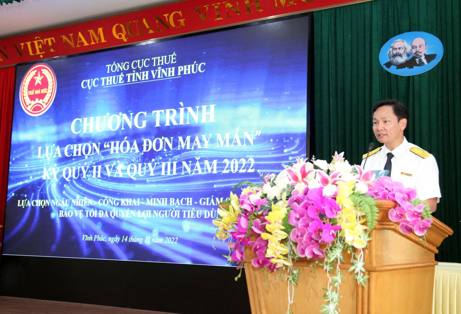 Ông Lê Văn Phúc - Bí thư Đảng ủy, Cục trưởng Cục Thuế Vĩnh Phúc, Chủ tịch Hội đồng giám sát phát biểu khai mạc Chương trình.