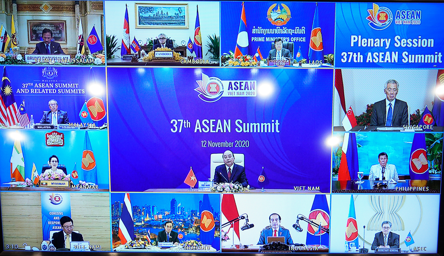 Phiên khai mạc Hội nghị Cấp cao ASEAN 37 do Thủ tướng Nguyễn Xuân Phúc trên cương vị Chủ tịch ASEAN chủ trì. Nguồn: baochinhphu.vn