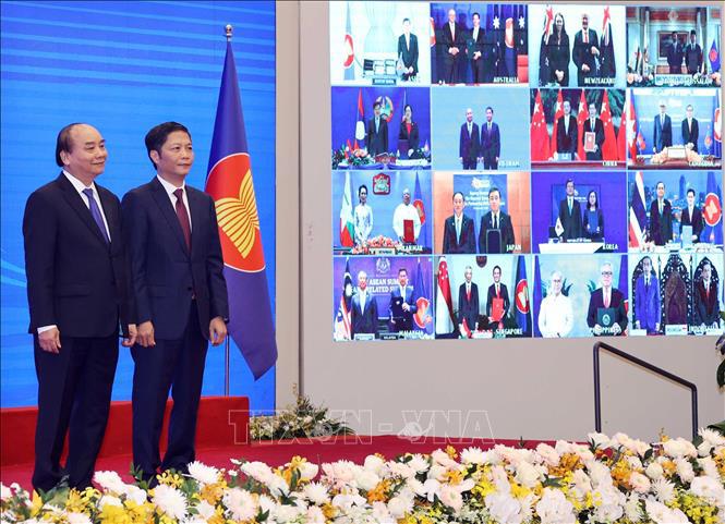 Lễ ký Hiệp định Đối tác Kinh tế Toàn diện Khu vực RCEP, ngày 15/11/2020. Nguồn: TTXVN