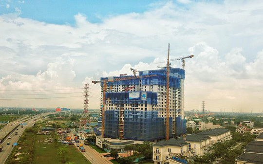 Khi giá đất tăng thì tất yếu sẽ đẩy giá nhà tăng, ảnh hưởng rất lớn đến người dân và doanh nghiệp, đặc biệt là những người có thu nhập thấp. Nguồn: Internet.