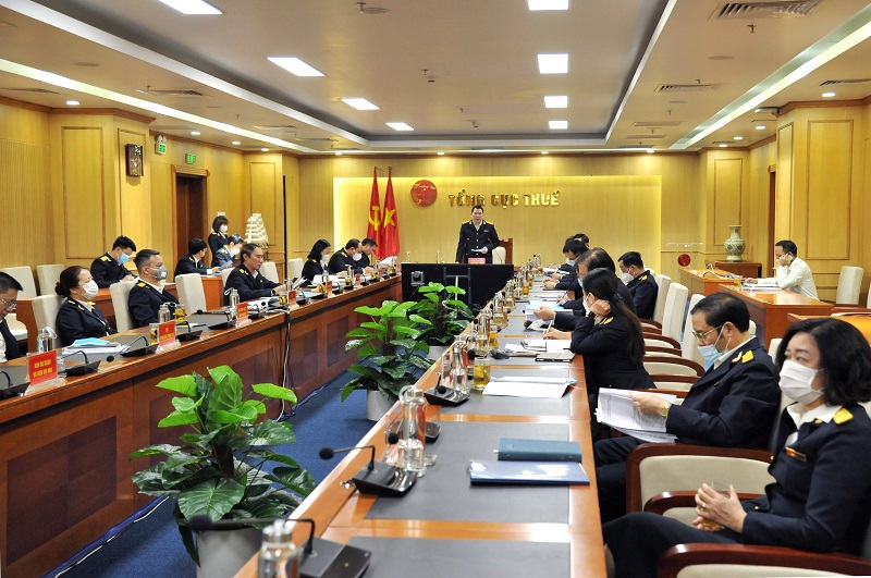 Tổng cục trưởng Tổng cục Thuế Cao Anh Tuấn phát biểu tại hội nghị giao ban trực tuyến tháng 11 của Bộ Tài chính.
