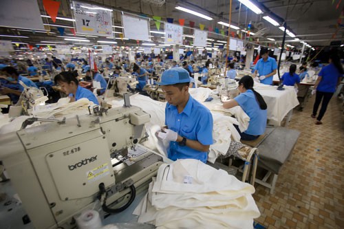 Doanh nghiệp dệt may chưa cảm thấy có cơ hội nhiều trong việc xuất khẩu. Nguồn: Hoàng Triều/nld.vn
