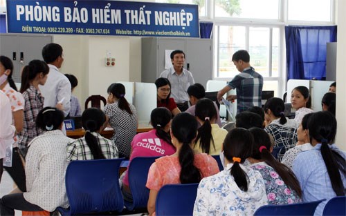 Bảo hiểm thất nghiệp giúp người lao động ổn định cuộc sống khi bị mất việc. Nguồn: Internet