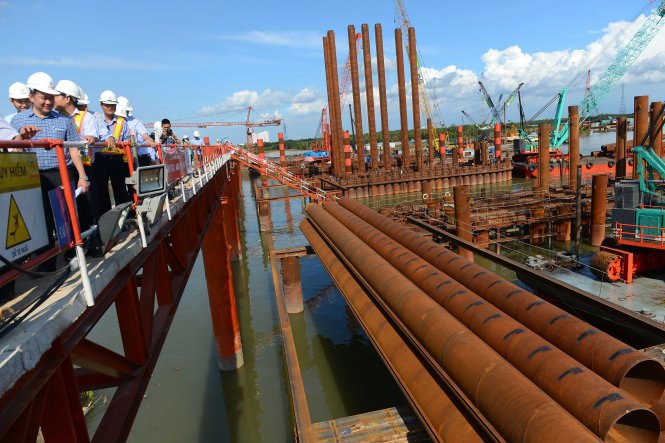 Các doanh nghiệp phải nhận thức rõ vai trò, trách nhiệm trong việc nâng cao chất lượng, sức cạnh tranh của sản phẩm, hàng hóa và dịch vụ. Nguồn: Internet